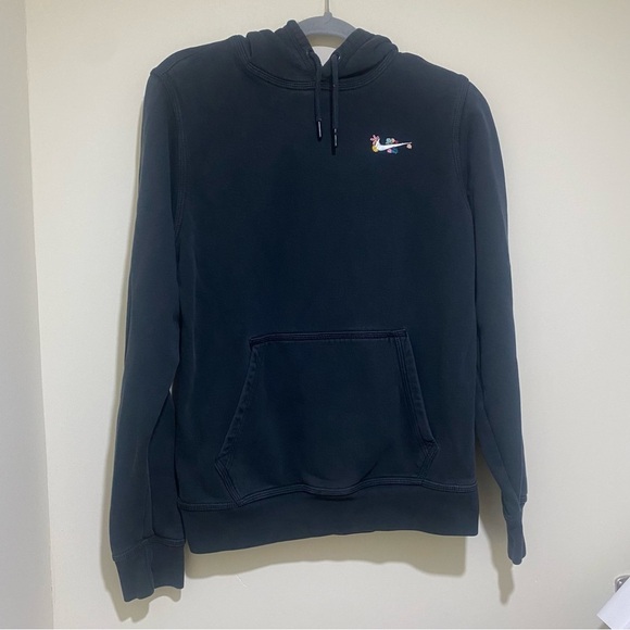 Women’s Faded Black Nike Hoodie with Homemade Floral  Embroidery Details Size S - Picture 8 of 16